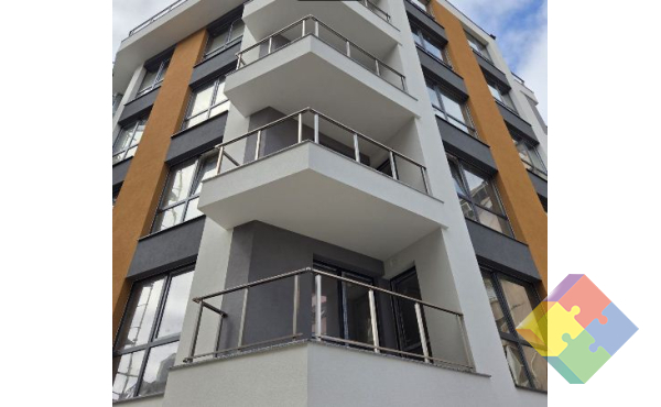 Просторен ЮЖЕН двустаен апартамент в нова бутикова сграда – кв. Погреби!